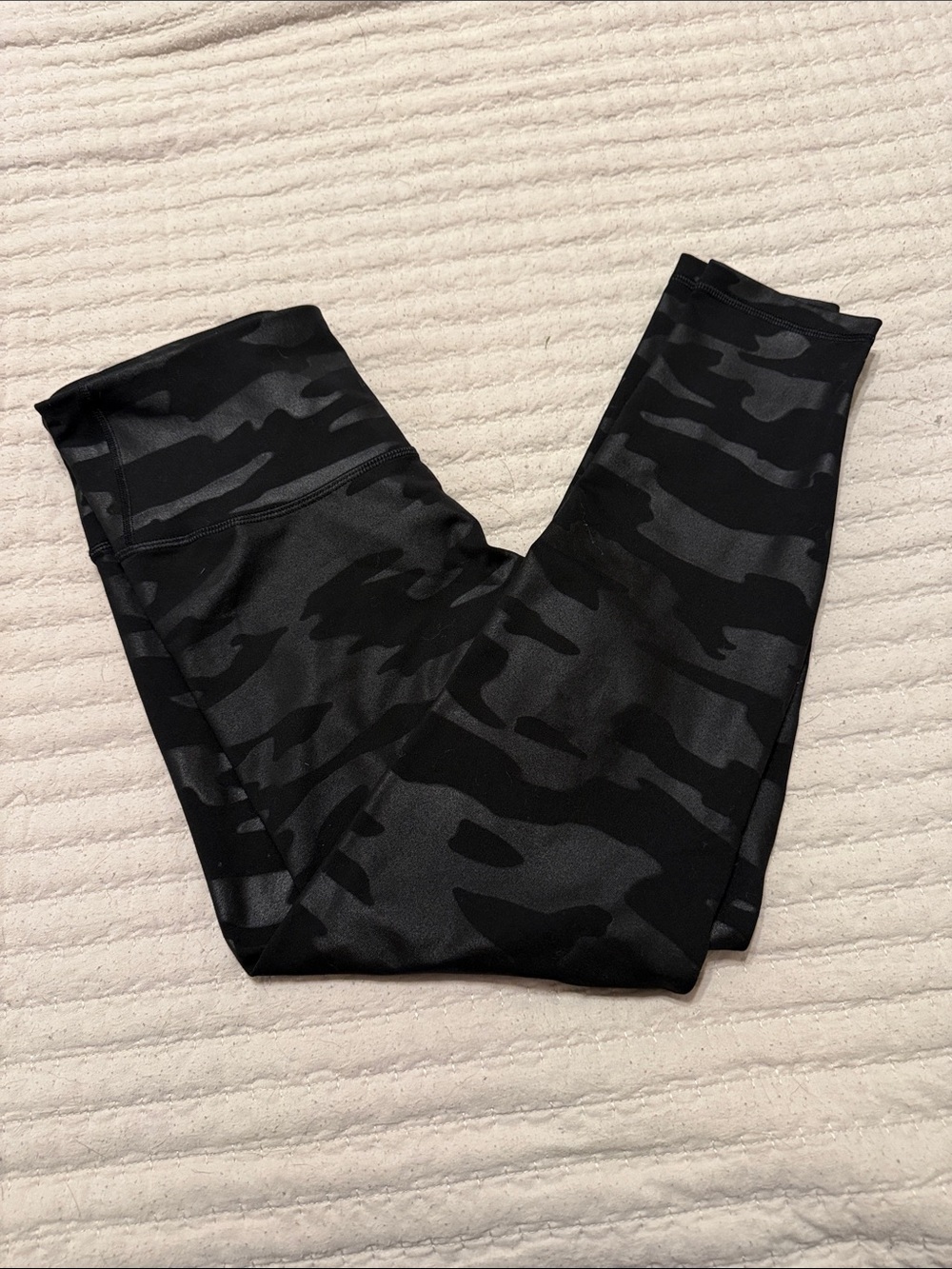 Old Navy Black Camouflage Leggings